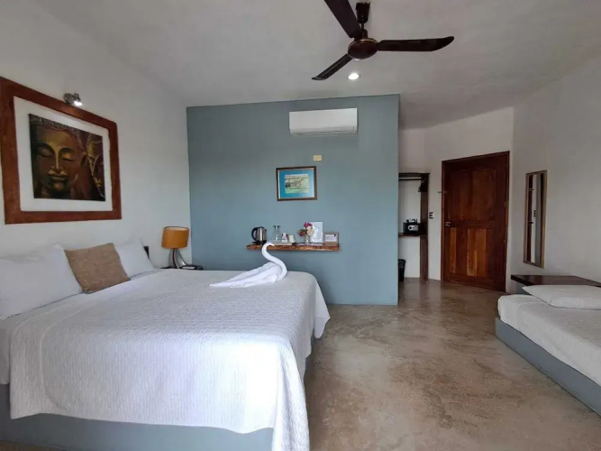 Maria-Maria Hotel