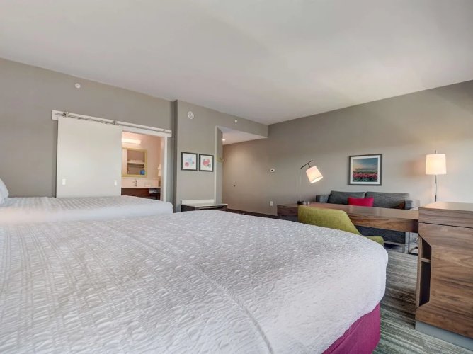 Hampton Inn & Suites Williamstown Ark Encounter