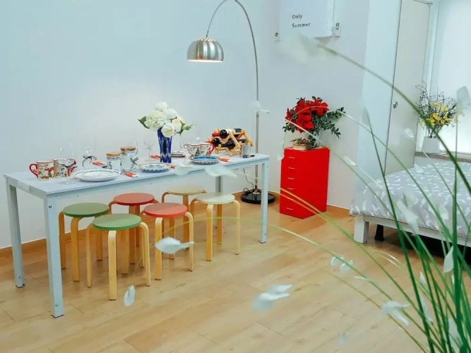 Lee Apartment 1