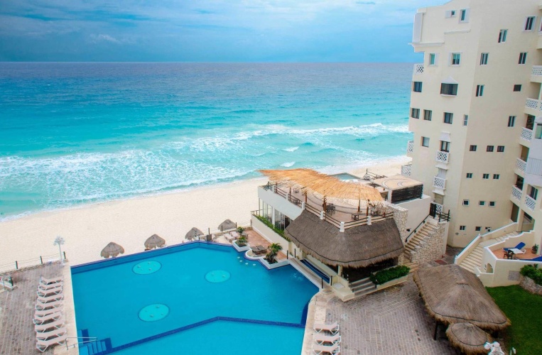 Bsea Cancun Plaza photo 21
