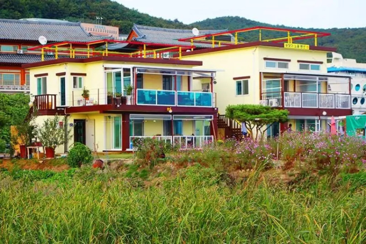 Ganghwado Sunset Beach Pension
