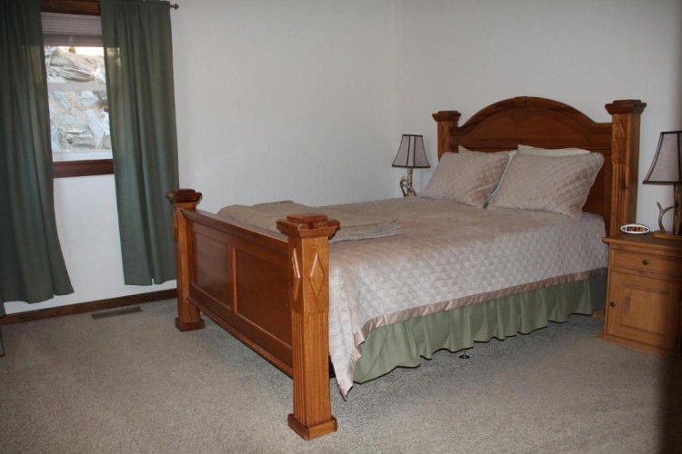 5 Bedrooms Cottage