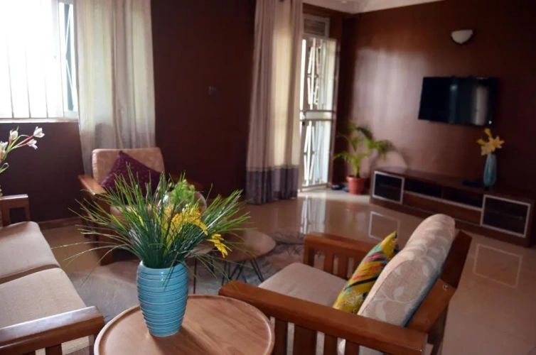 2 Bedrooms Apartment