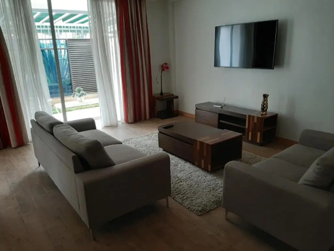 D2W Residency Suites