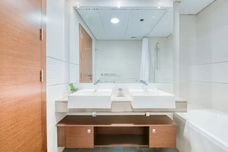 Capital Living On Reem: The Arc Towers