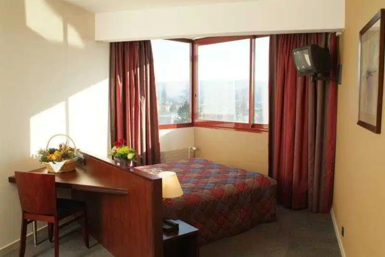 Htel Relais De La Tour
