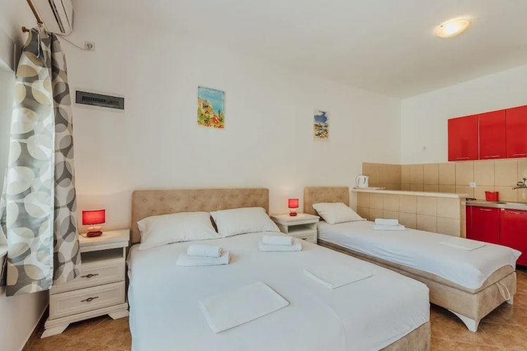 Apartments Bonaca Igalo