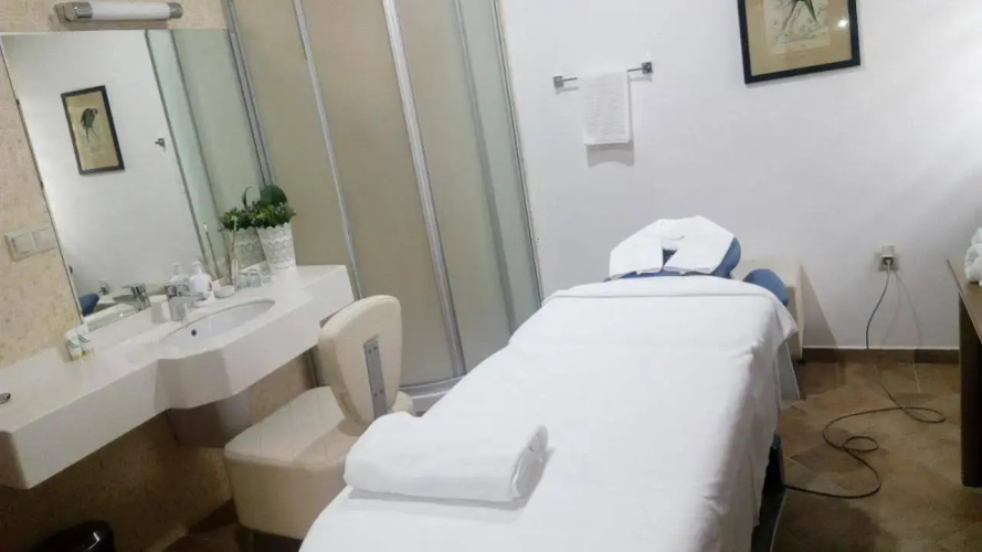 River inn Resort & SPA Nabran