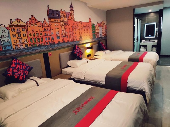 Guest rooms