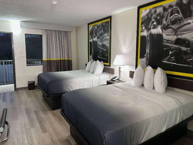 Standard Quadruple room