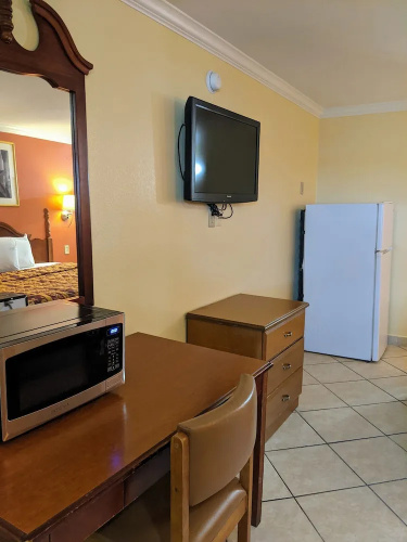 Lake Houma Inn
