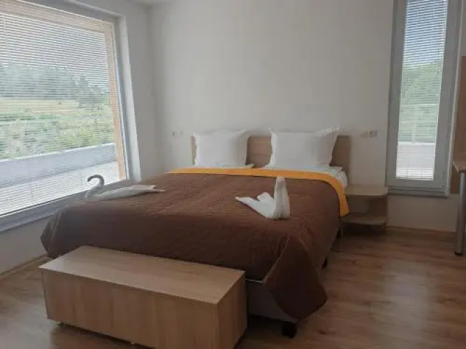 Neven Apartments