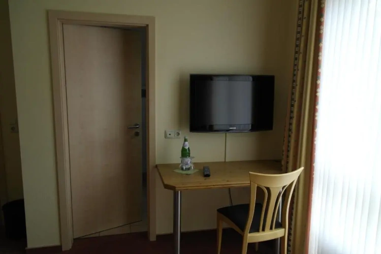 Standard Double room with view