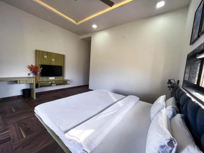SaffronStays Silver Spring