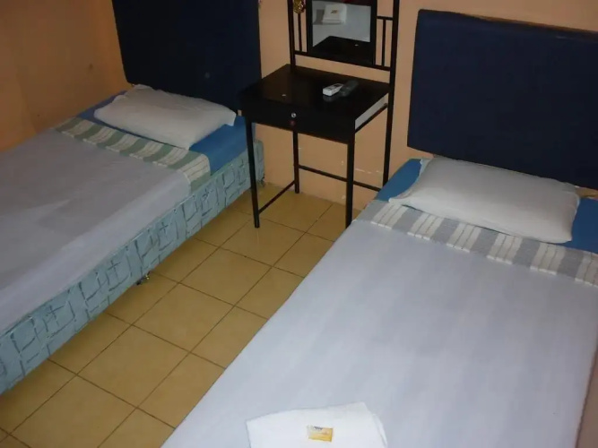 A&j Budget Hotel
