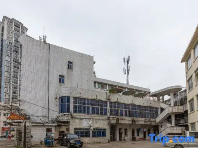 Baise Welfare Hotel