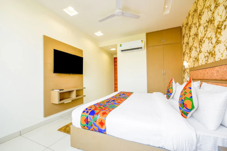 Fabhotel Prime Victoria Regency