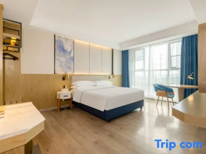 Standard Double room with view