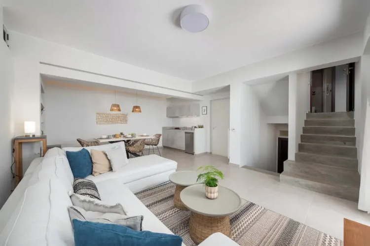 Notiko villas