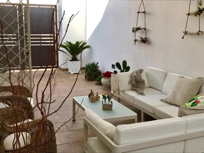 Deluxe Apartment