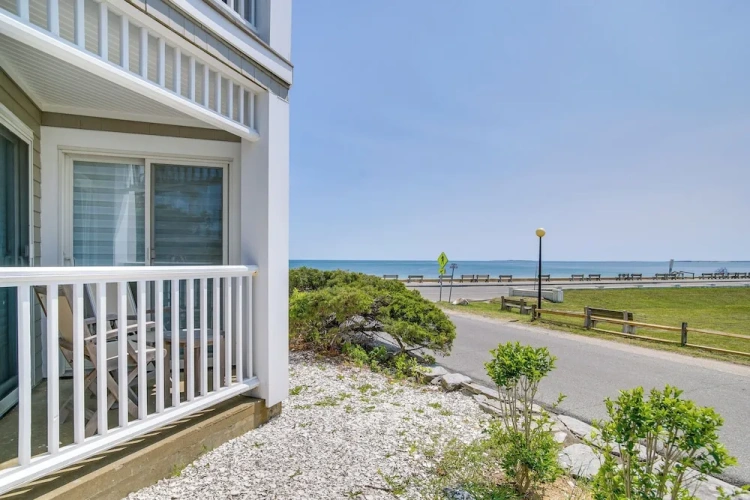 2 Bedrooms Apartment with balcony