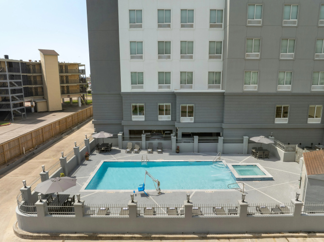 Hampton Inn & Suites Galveston photo 19
