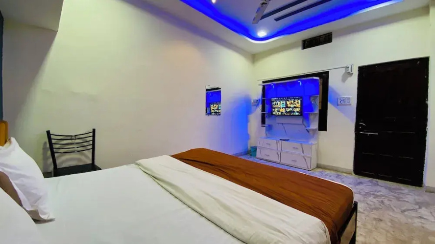 Hotel Bamleshwari