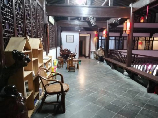 Qinghua Hostel