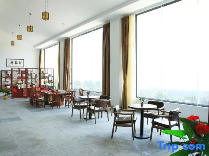 Chaboyuan hot spring Hotel