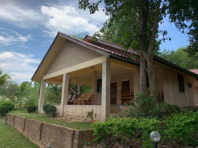 2 Bedrooms Villa