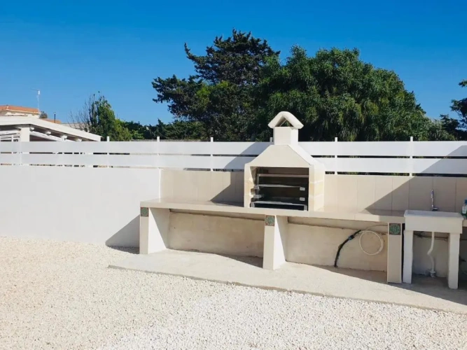 3 Bedrooms Villa