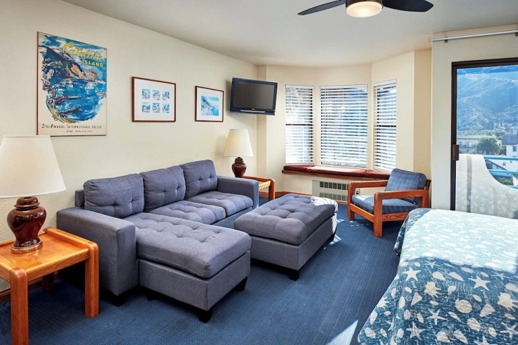 Suite with ocean view