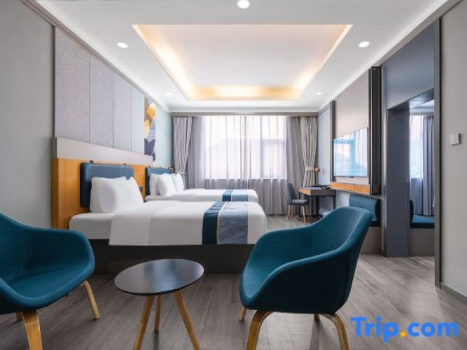 Double Suite