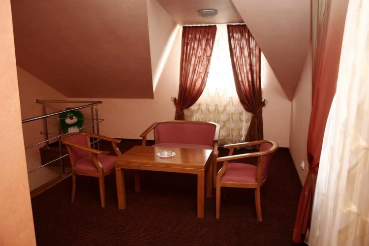 Hotel Casa de Piatra