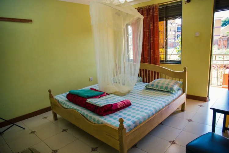 Lucky Guest House