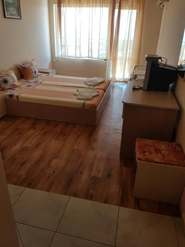 Brilliantin Guest House