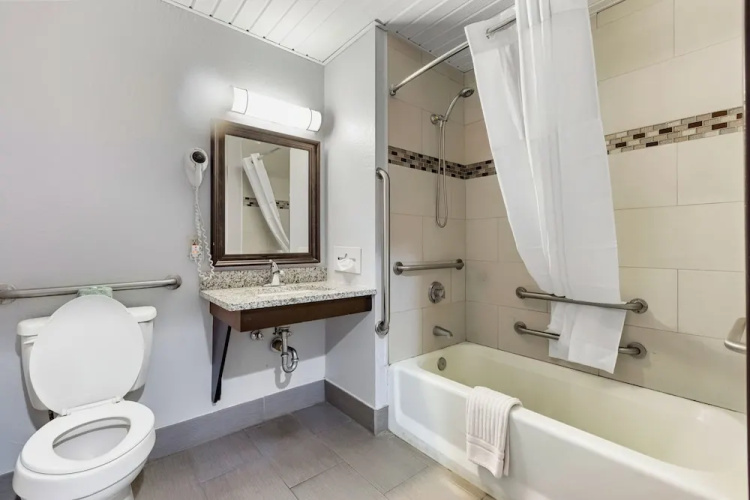 Rodeway Inn Savannah