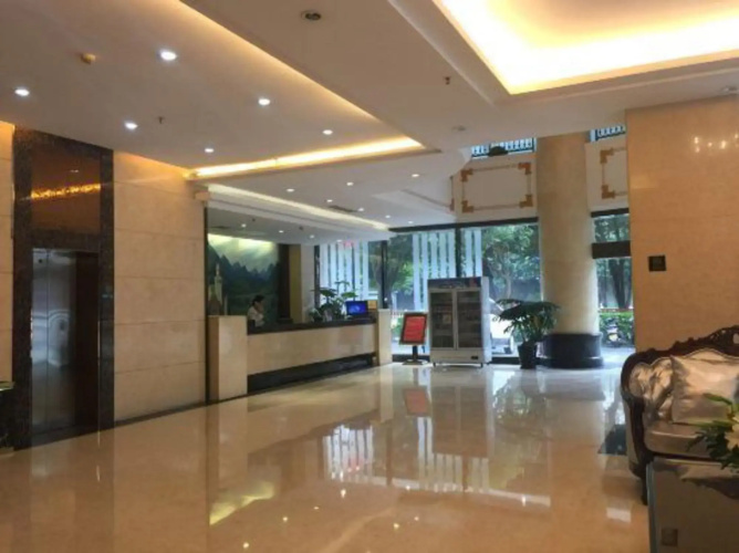 Prince Hotel