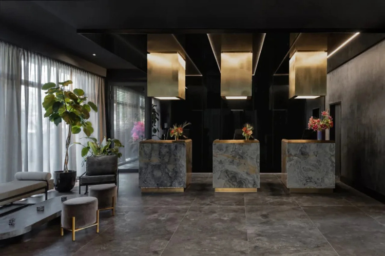 Hotel AMANO East Side