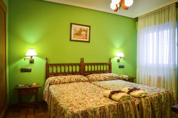 Cafe Bar Hotel Jefi