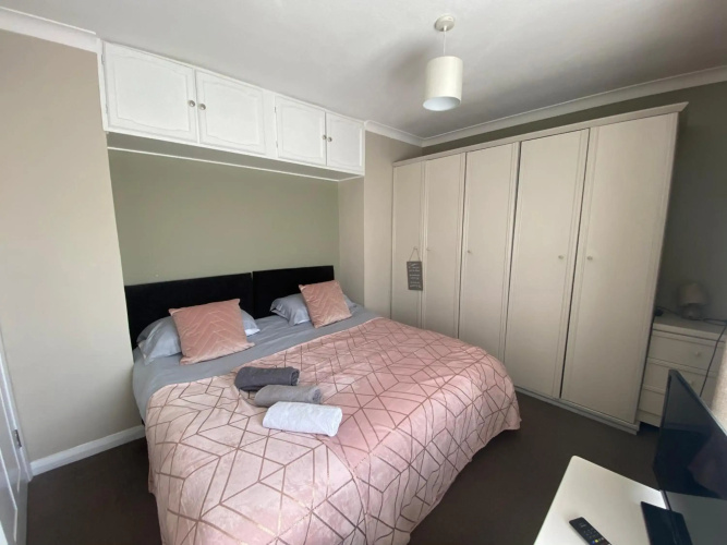 12 Harlesden Road close to ExCel