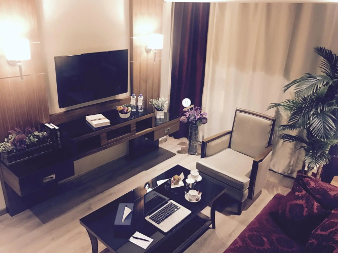 Gems Hotel