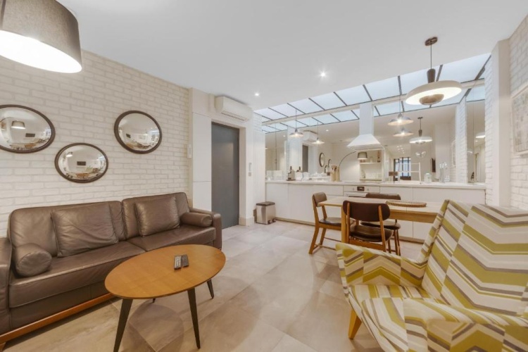 1 Bedroom Apartment