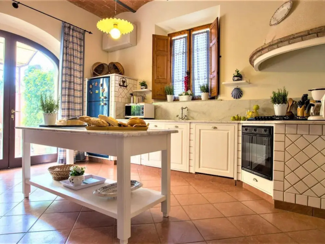 Peccioli Villa Retreat