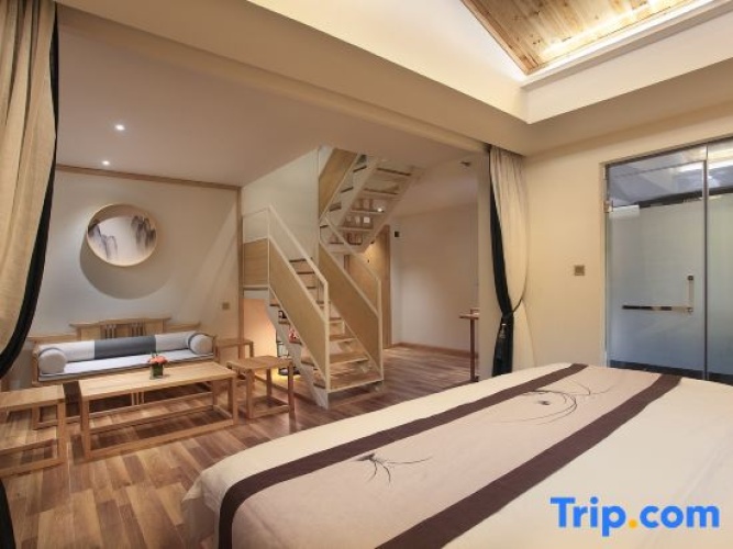 Deluxe Duplex room