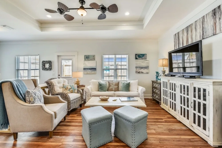 3 Bedrooms Cottage