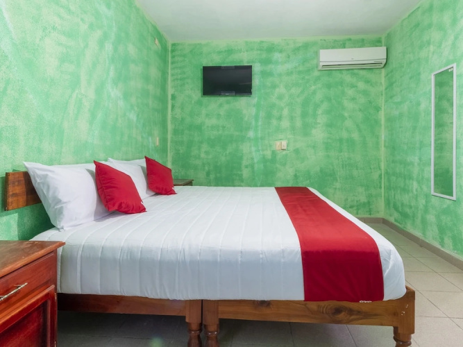 OYO Hotel Maria Ines