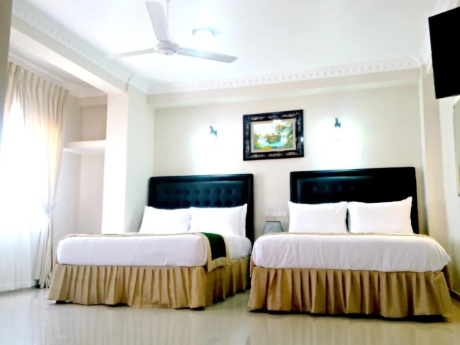 Lazaani Hotel Colombo