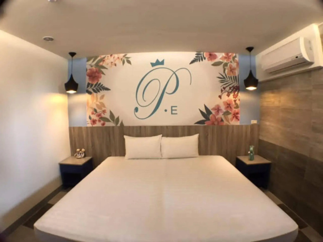 Princess & Elephant Hotel