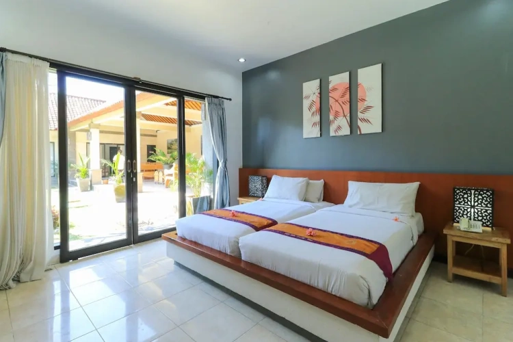 1 Bedroom Premium Twin room with balcony